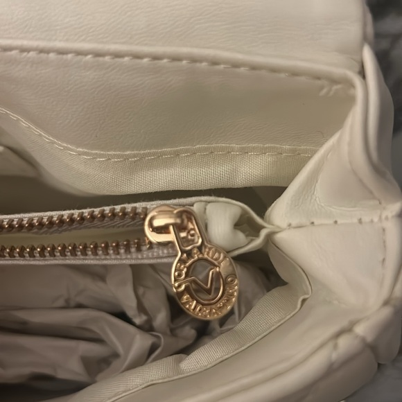 valentino orlandi Crossbody Winter White Purse! - Picture 12 of 14